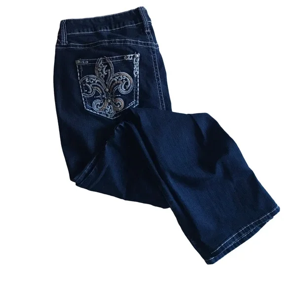 SoundGirl Size 16 Embellished Denim Jeans Fleur de lys Juniors Plus NEW - Picture 3 of 9